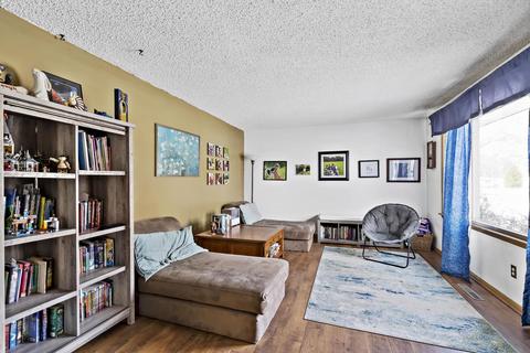 9 Strasma South Dr, Kankakee, IL 60901 photo 3