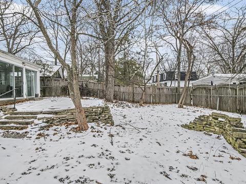 633 Echo Ln, Glenview, IL 60025 photo 21