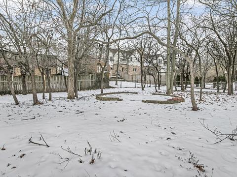 633 Echo Ln, Glenview, IL 60025 photo 23