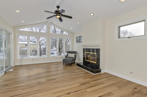 1999 Nottingham Ln, Wheaton, IL 60189 photo 13