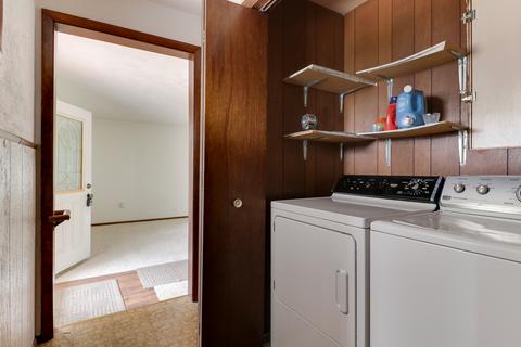 705 S Locust St, Delavan, IL 61734 photo 20