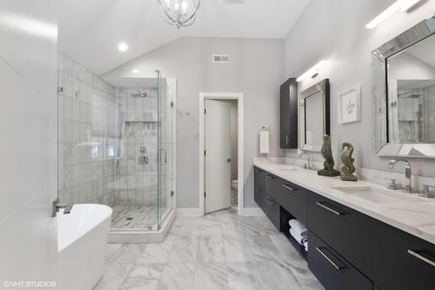 933 Echo Ln, Glenview, IL 60025 photo 16