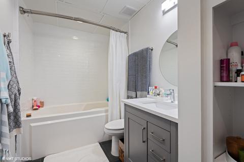 6 E Monroe St #703, Chicago, IL 60603 photo 8