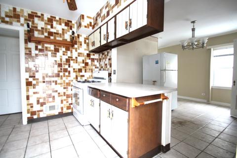 4100 Leland Ave, Lyons, IL 60534 photo 7