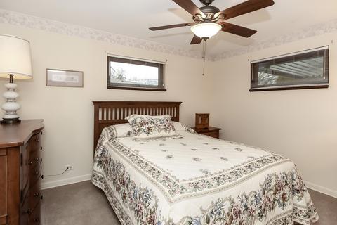 256 E Normandy Dr, Addison, IL 60101 photo 14