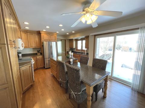1450 Brandon Dr, Wheaton, IL 60189 photo 16