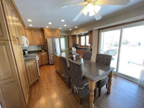 1450 Brandon Dr, Wheaton, IL 60189 photo 13