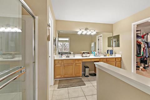 4281 Whitehall Ln, Algonquin, IL 60102 photo 16