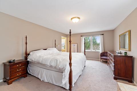 12 Hampton Dr, Oak Brook, IL 60523 photo 18