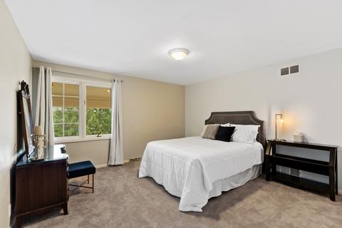 12 Hampton Dr, Oak Brook, IL 60523 photo 24