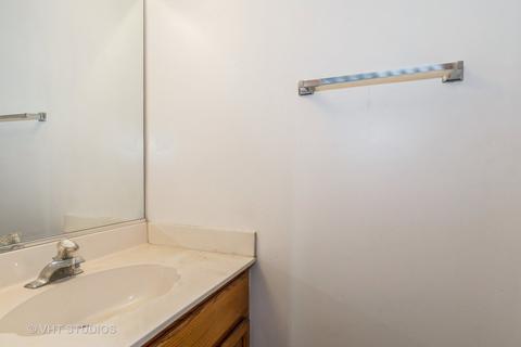 353 Bravo Ct, Bartlett, IL 60103 photo 13