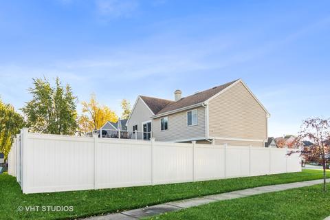 353 Bravo Ct, Bartlett, IL 60103 photo 16