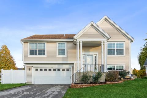 353 Bravo Ct, Bartlett, IL 60103 photo 1