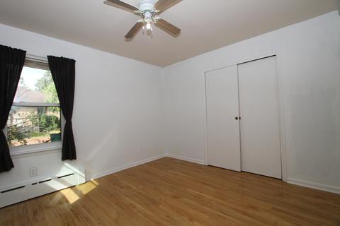 31 E Strong St, Wheeling, IL 60090 photo 11