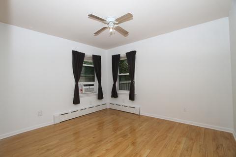 31 E Strong St, Wheeling, IL 60090 photo 9