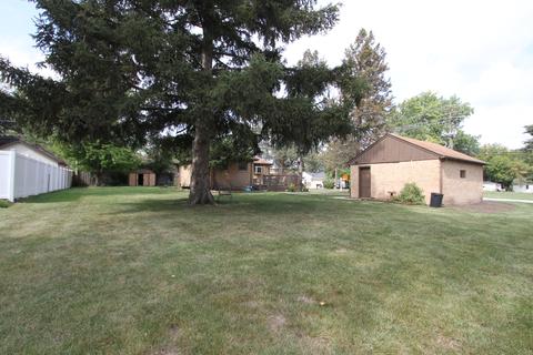 31 E Strong St, Wheeling, IL 60090 photo 6