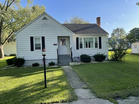 215 Renfrew Ave, Dwight, IL 60420 photo 1