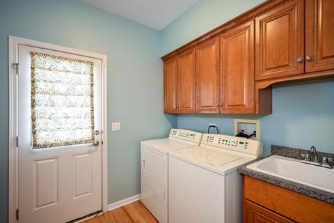 83 Mitchell Cir, Wheaton, IL 60189 photo 20