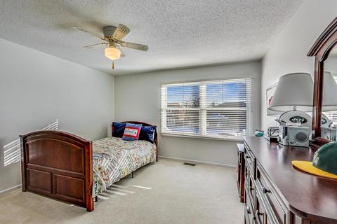 4348 Phyllis Dr, Northbrook, IL 60062 photo 17