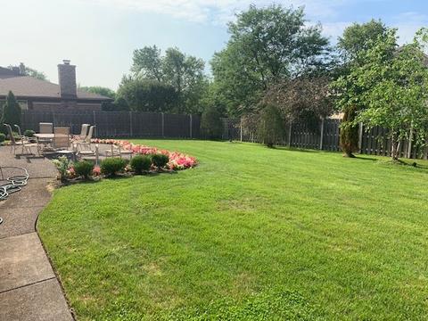 4348 Phyllis Dr, Northbrook, IL 60062 photo 27