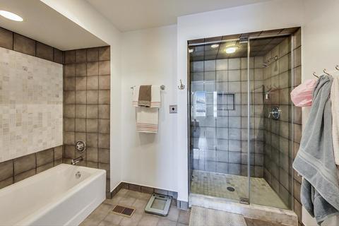 4348 Phyllis Dr, Northbrook, IL 60062 photo 16