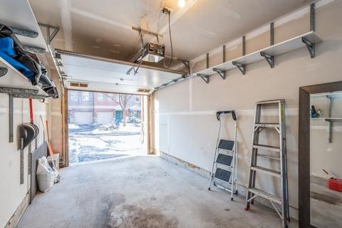 536 E 32nd St #B, Chicago, IL 60616 photo 17