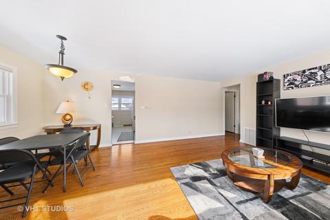 815 Lakeside Dr, Wheaton, IL 60187 photo 5