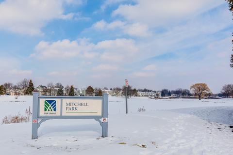 687 Legends Dr, Carol Stream, IL 60188 photo 18