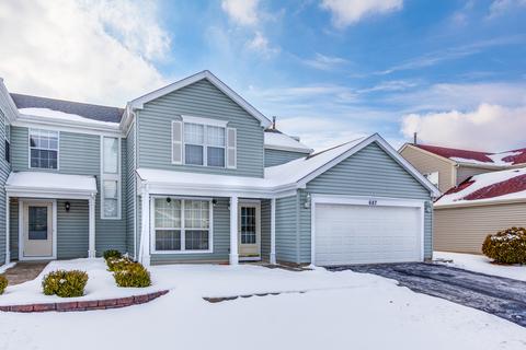 687 Legends Dr, Carol Stream, IL 60188 photo 1