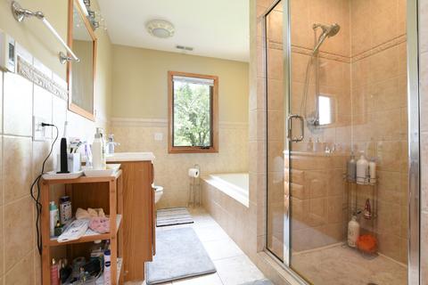 1758 Euclid Ave, Mount Prospect, IL 60056 photo 17