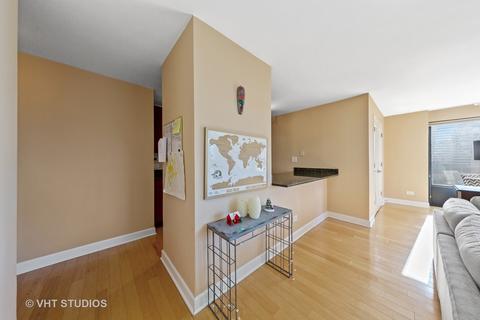 30 E Huron St #1404, Chicago, IL 60611 photo 4