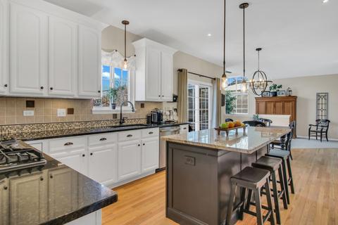 659 Aster Dr, Gurnee, IL 60031 photo 8