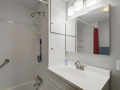 135 E North St, Cisco, IL 61830 photo 14