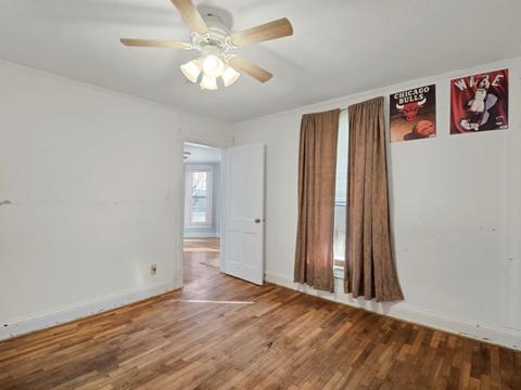 135 E North St, Cisco, IL 61830 photo 9