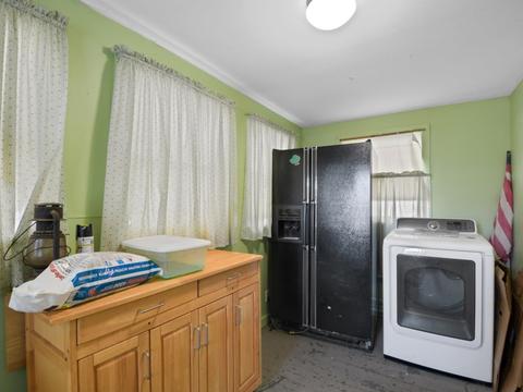 135 E North St, Cisco, IL 61830 photo 16