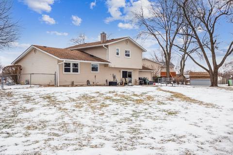 Undisclosed, Hoffman Estates, IL 60192 photo 25