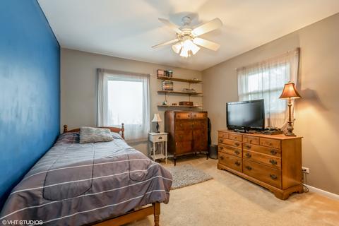 Undisclosed, Hoffman Estates, IL 60192 photo 17