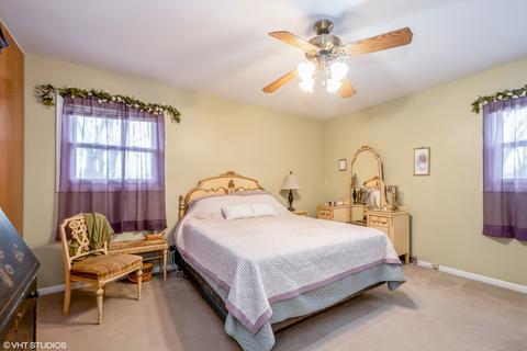 Undisclosed, Hoffman Estates, IL 60192 photo 14