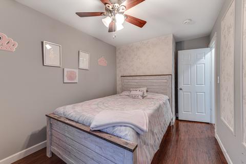 254 E Cleburne Ave, Bartlett, IL 60103 photo 18