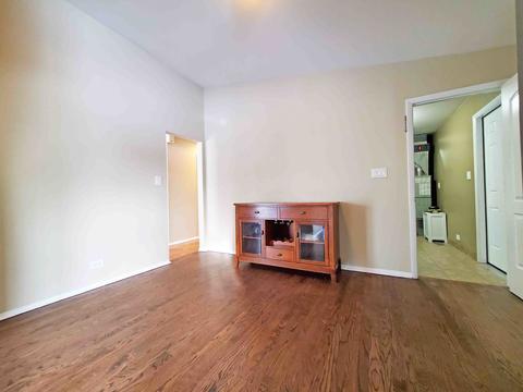369 Jeanne Ter, Wheeling, IL 60090 photo 6