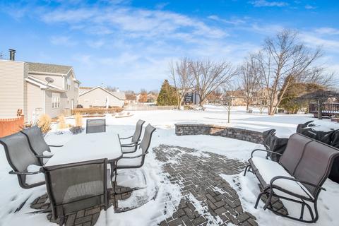 63 Forestview Ln, Aurora, IL 60502 photo 25