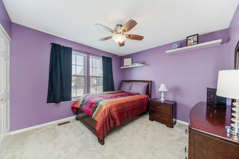 63 Forestview Ln, Aurora, IL 60502 photo 17