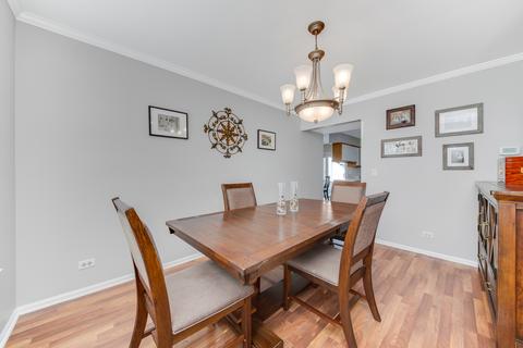 63 Forestview Ln, Aurora, IL 60502 photo 11