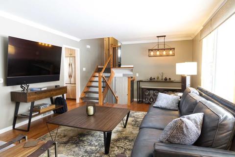 1111 Golf Ln, Wheaton, IL 60189 photo 5