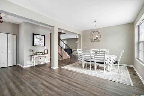 16311 S Harmon Ln, Plainfield, IL 60586 photo 2