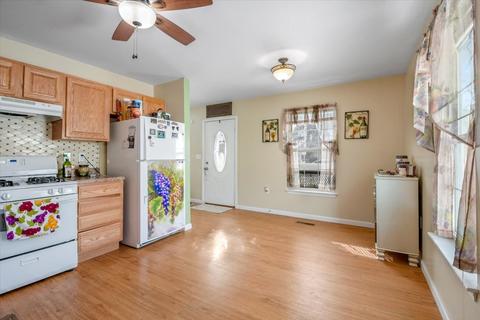 506 E Beardsley Ave, Champaign, IL 61820 photo 5
