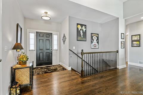 691 Slate Run, Elgin, IL 60124 photo 4
