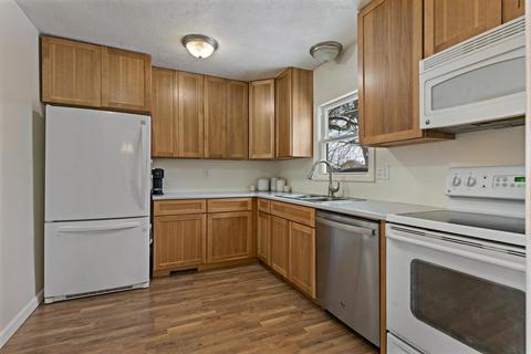 306 Columbia Dr, Normal, IL 61761 photo 9