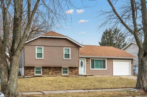 306 Columbia Dr, Normal, IL 61761 photo 2