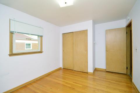 1114 S Robert Dr, Mount Prospect, IL 60056 photo 13